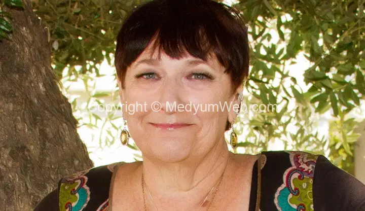 Meriç Küplü Medyum Büşra